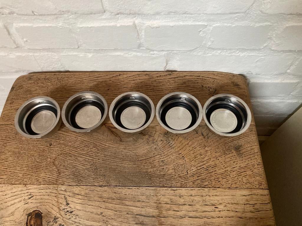 Koffiefilters + koffieverdeler: 51mm, Ophalen of Verzenden, Gebruikt