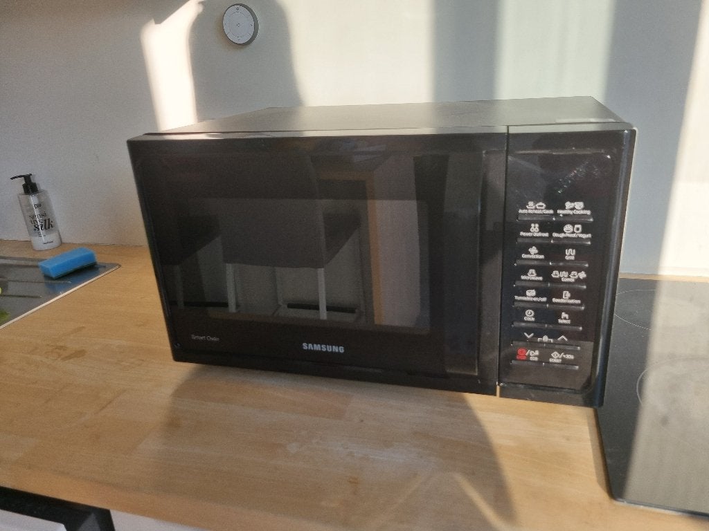 Combi magnetron, Elektronische apparatuur, Microgolfovens, Ophalen, Zo goed als nieuw, Vrijstaand, Combi-microgolfoven