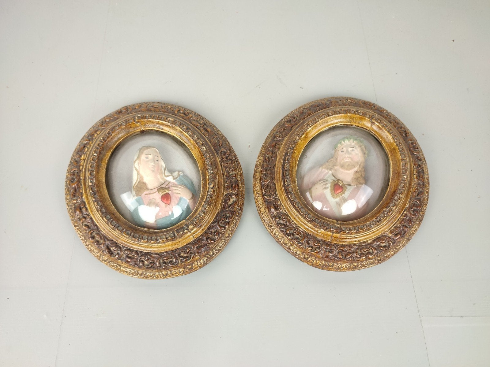 2 antieke gipsen kaders Jezus & Maria, Antiek en Kunst, Ophalen of Verzenden