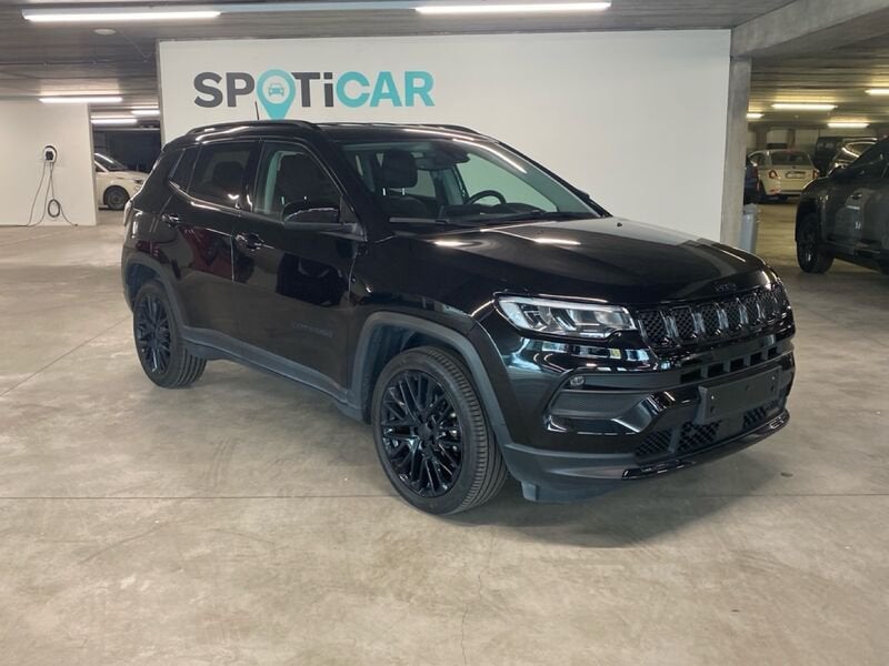 Jeep Compass mHEV Turbo T4 DCT7 48V Night Eagle, Zwart, 4 cilinders, 5 zetels, Hybride Elektrisch/Benzine