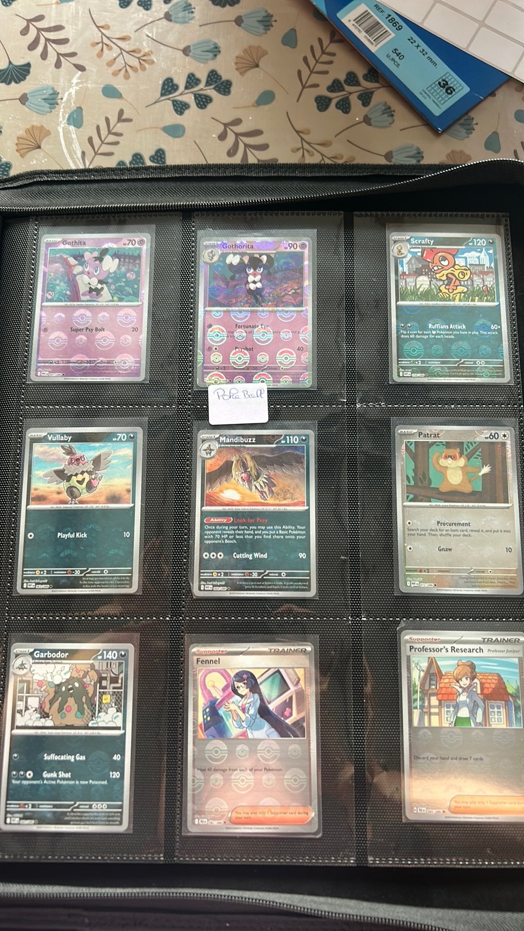 Pokeball kaarten pokemon, Hobby en Vrije tijd, Verzamelkaartspellen | Pokémon, Ophalen of Verzenden, Zo goed als nieuw