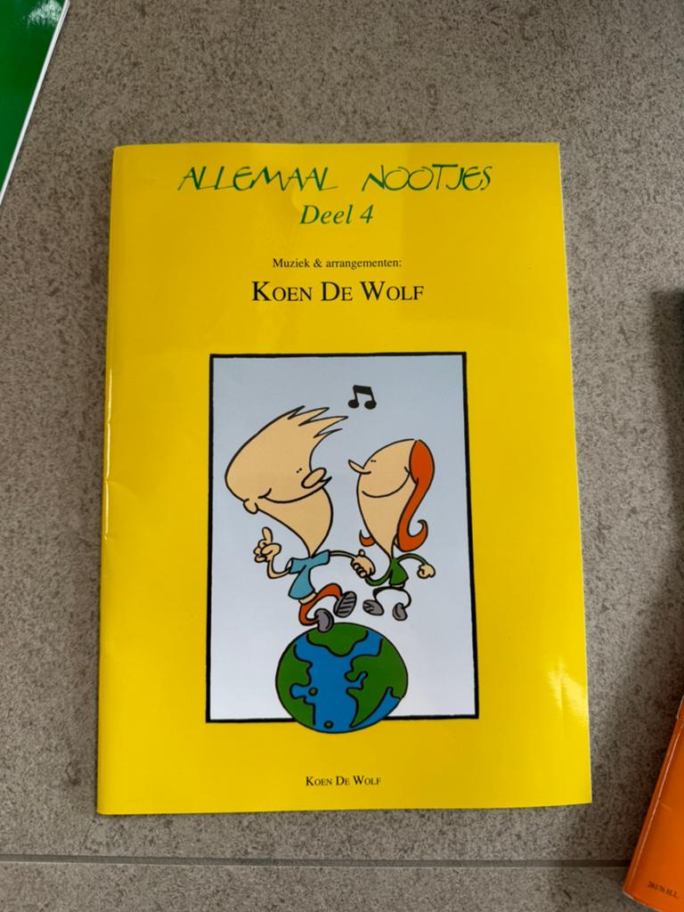 Allemaal nootjes deel 4, Ophalen, Zo goed als nieuw