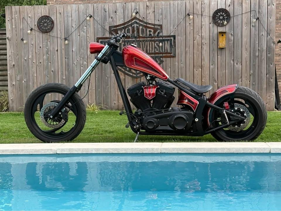 HD Highneck, Motoren, LED Verlichting, 2 cilinders, 1340 cc, Gebruikt