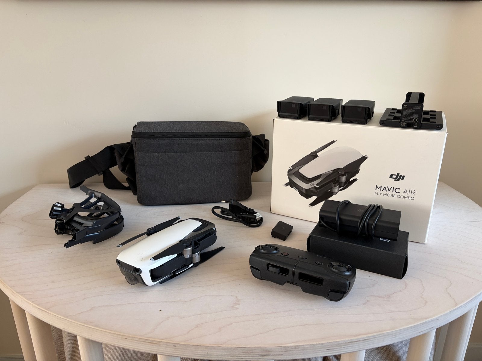 DJI Mavic Air Fly More Combo (als nieuw), TV, Hi-fi & Vidéo, Drones, Enlèvement, Comme neuf, DJI