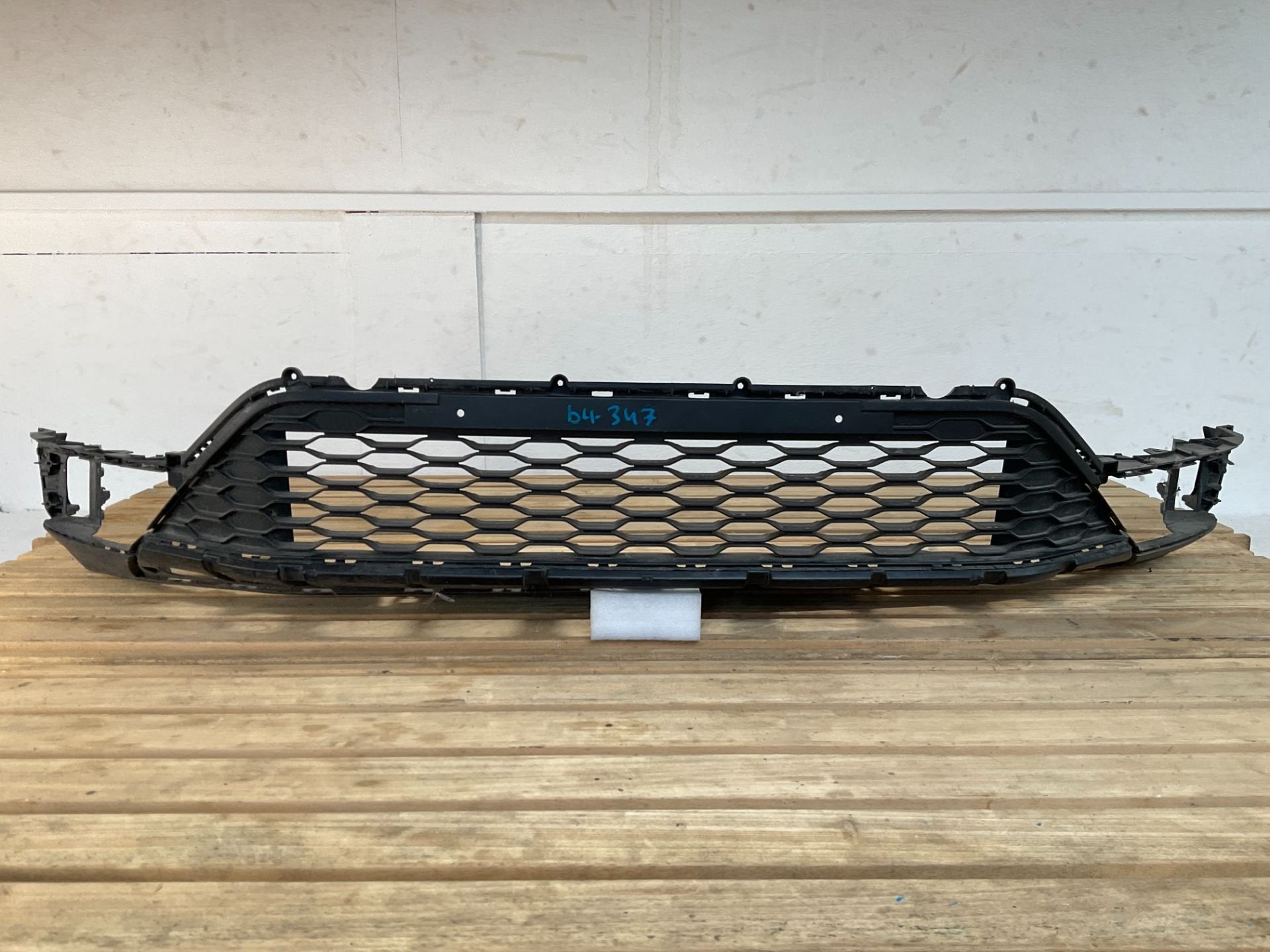 Calandre de pare-chocs avant Volkswagen T-Roc Troc 2GA805903, Autos : Pièces & Accessoires, Volkswagen, Volkswagen AG, Vw@volkswagen.de