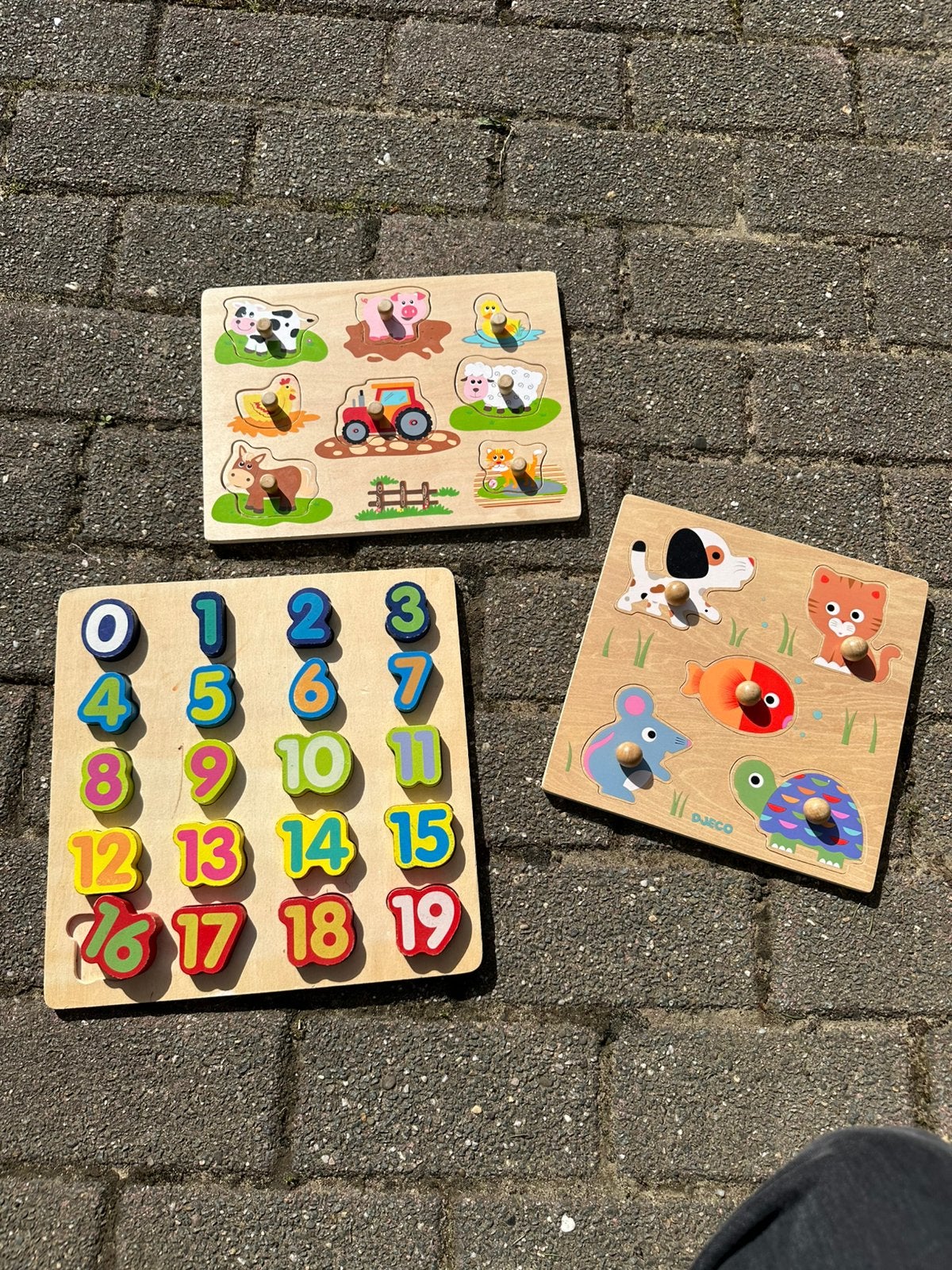 Puzzle boutons ferme - animaux - chiffres, Enfants & Bébés, Jouets | Puzzles pour enfants, Enlèvement, Comme neuf