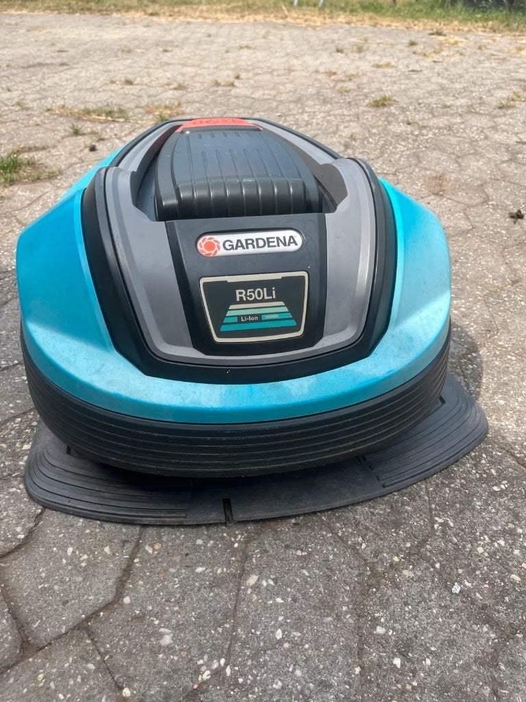 Gardena R50LI robo tondeuse, Enlèvement ou Envoi, Utilisé, Moins de 20 cm, Gardena