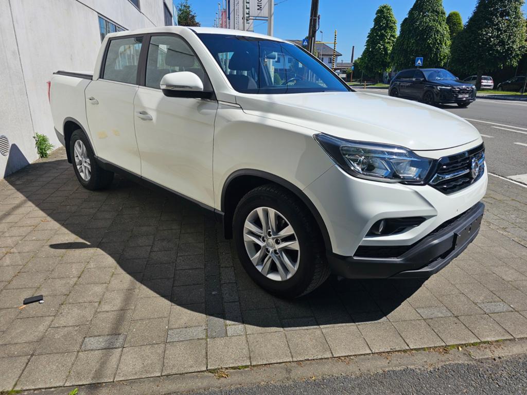 Ssangyong Musso Quartz Automaat 4WD, Auto's, SsangYong, Automaat, 4 deurs, 2157 cc, Trekhaak