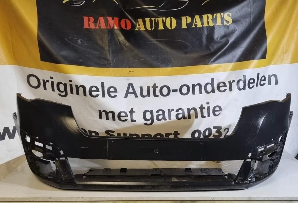 Voorbumper Peugeot Citroen NIEUW ORIG 9808639977 1615658180, -, Utilisé, -, Avant