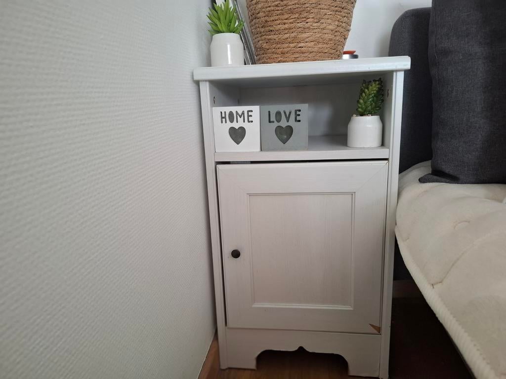 Chevet de nuit ikea, Enlèvement, Bois