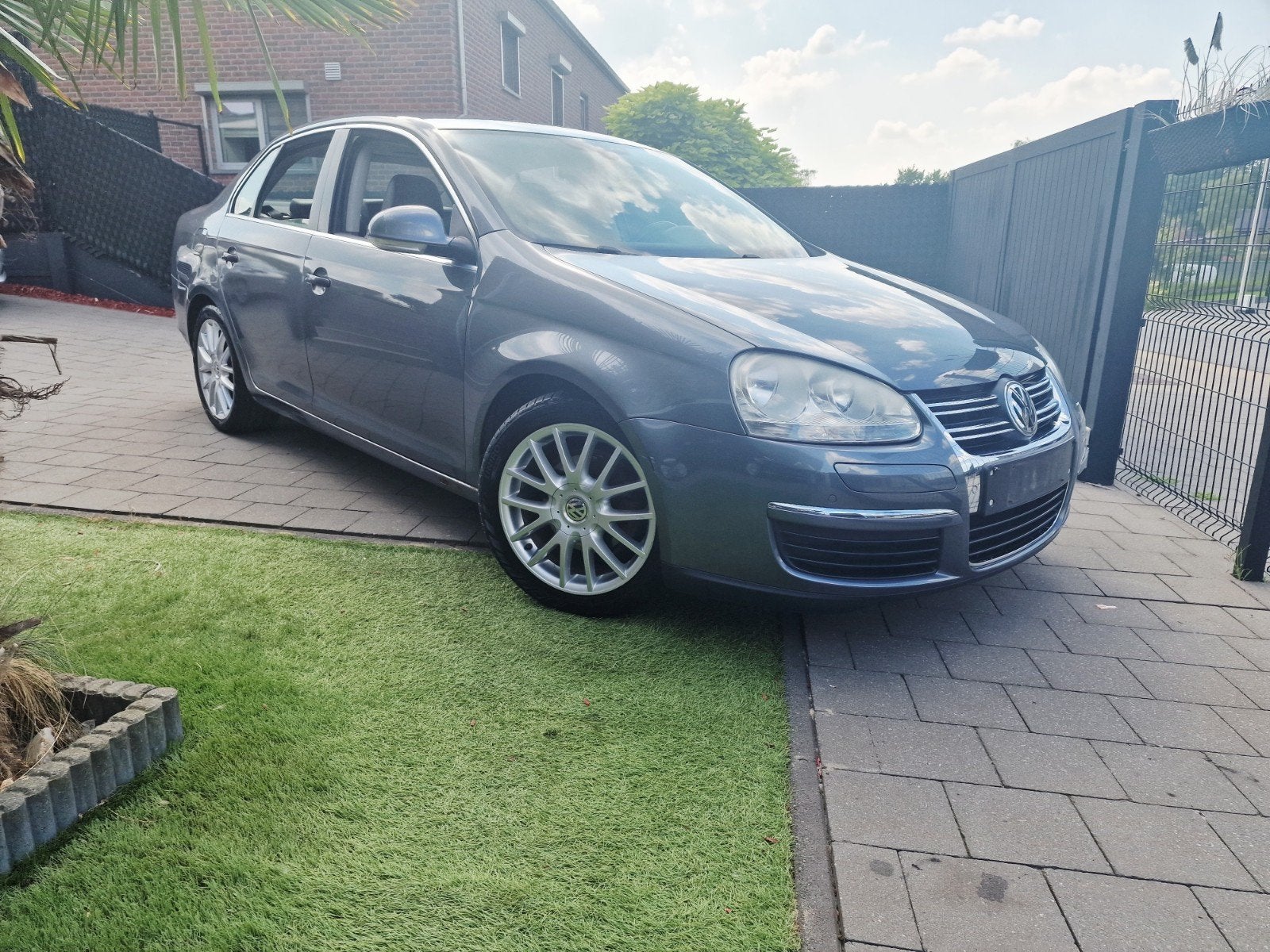 Volkswagen Jetta 1.9 tdi (1er propriétaire) Année 2009, Argent ou Gris, Achat, Entreprise, Boîte manuelle
