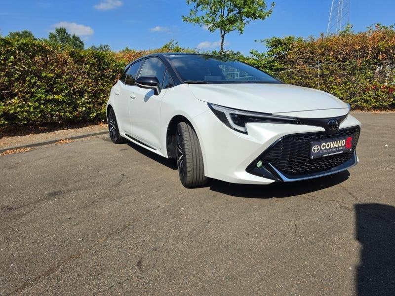 Toyota Corolla GR Sport, Automaat, https://public.car-pass.be/vhr/e0a1c51d-cd0d-4317-ba78-f045a3ff2a09, Corolla, Wit