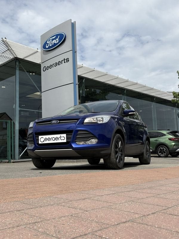 Ford Kuga EcoBoost Business Edition 4X2 Start/Stop, Achat, Noir, 5 places, Electronic Stability Program (ESP)