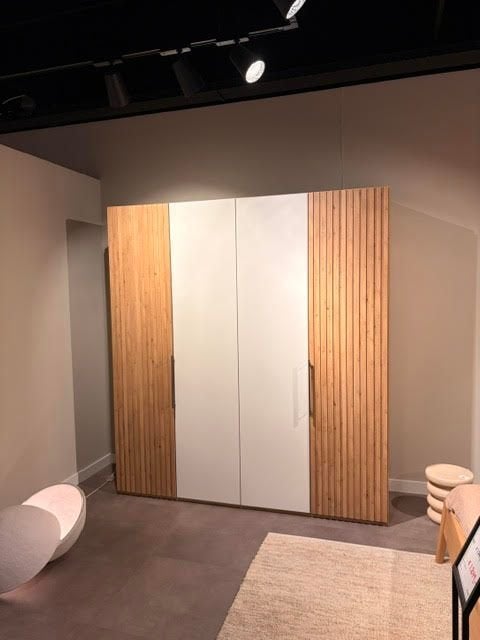 Wiemann Orlando kledingkast SHOWROOMMODEL, Avec tablette(s), 200 cm ou plus, Comme neuf, Enlèvement