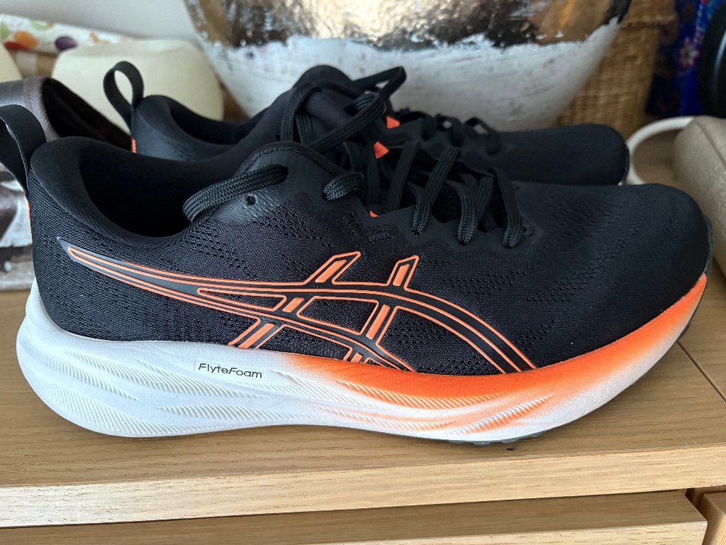 ASICS GEL-PULSE 16 1011B962, Sport en Fitness, Ophalen, Hardloopschoenen, Zo goed als nieuw, Hardlopen