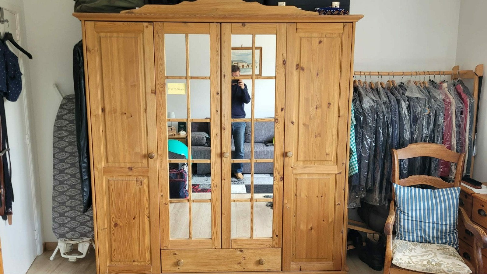 Meubles de Chambre, Garde-Robe, Enlèvement