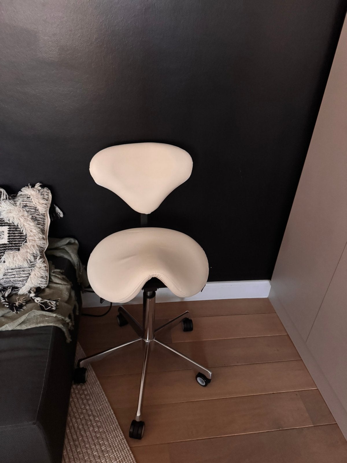 Tabouret zenna, Ophalen, Zo goed als nieuw