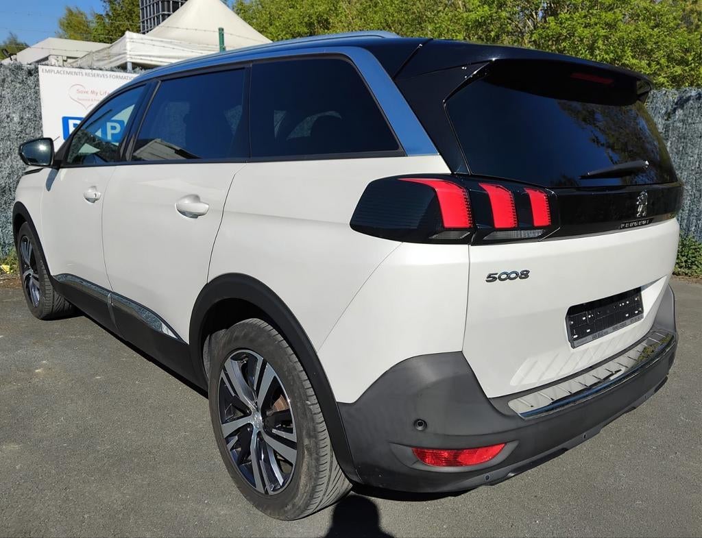 PEUGEOT 5008 1.5HDI 2019 7plates  LEDEREN GPS AIRCO  11900€, Auto's, Monovolume, 4 cilinders, Leder, 5 deurs