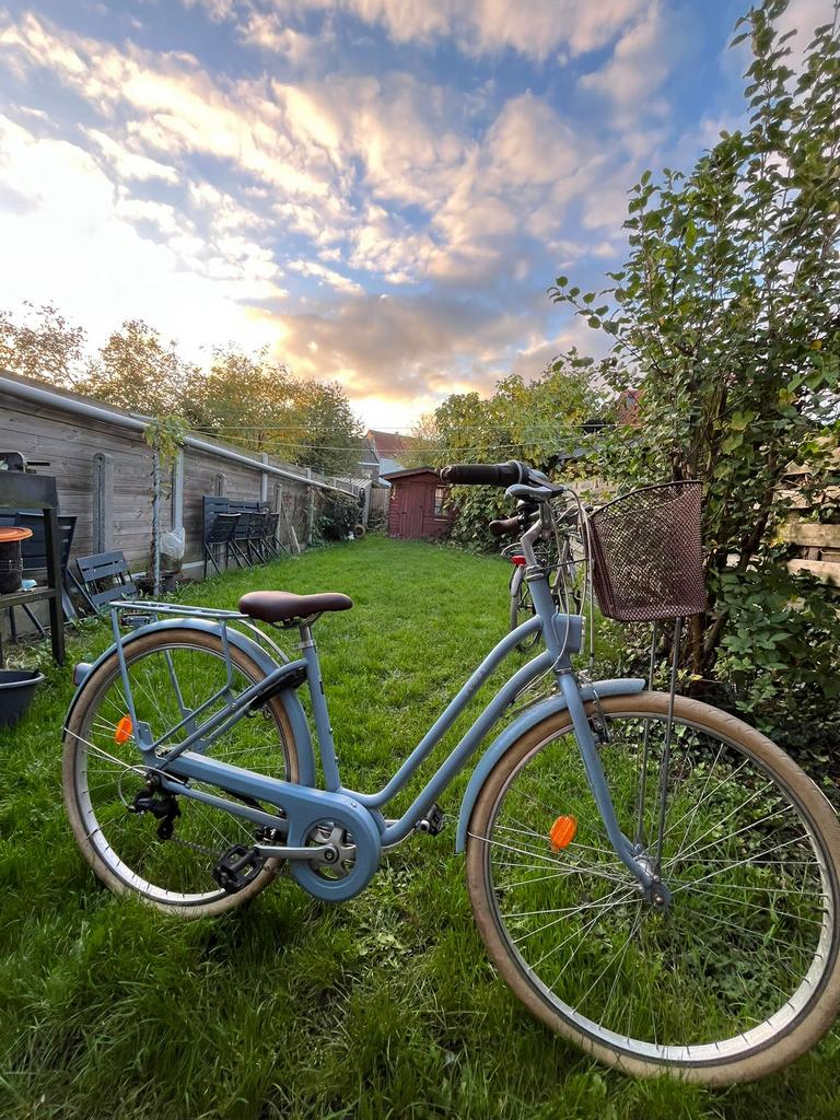 Licht blauwe damesfiets, Velgrem, Versnellingen, Zo goed als nieuw, 50 tot 53 cm