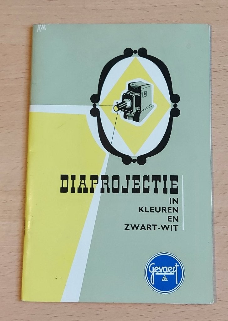 Diaprojectie in kleuren en zwart-wit - n 769 - 952, Gelezen, Camera's, Ophalen of Verzenden, Gevaert