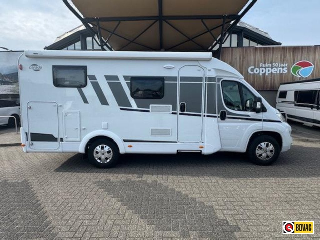 Carado V 337, Citroën, 6 à 7 mètres, Toilette à cassette, Boîte manuelle, Réfrigérateur