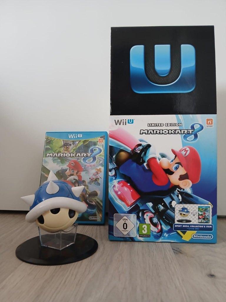 Mario Kart 8 Nintendo WII U limited edition + carapace!, Games en Spelcomputers, Games | Nintendo Wii U, Ophalen, Zo goed als nieuw