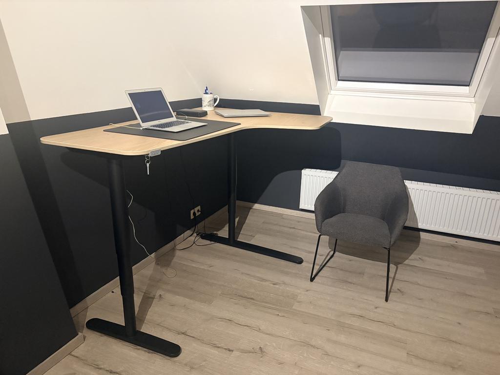 Bureau elektrisch zit-sta Ikea, Huis en Inrichting, Ophalen, Elektrisch, Zo goed als nieuw