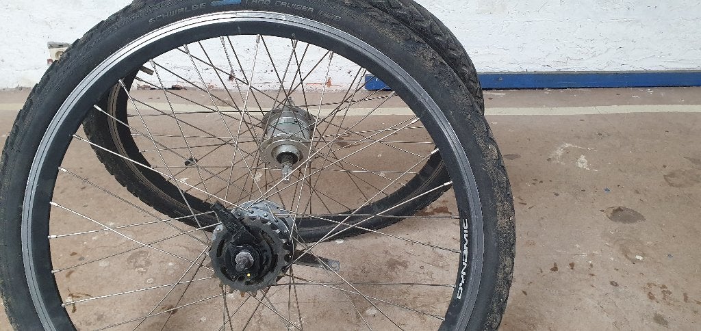 roues 24", Vélos & Vélomoteurs, Enlèvement, Utilisé, Schwalbe
