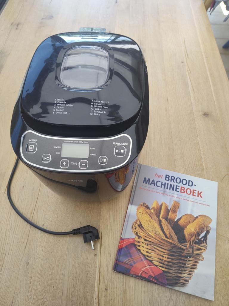 Broodmachine Domo B3973 met gratis bakboek, Elektronische apparatuur, Kijkvenster, Zo goed als nieuw, 400 tot 800 gram deeg, Ophalen