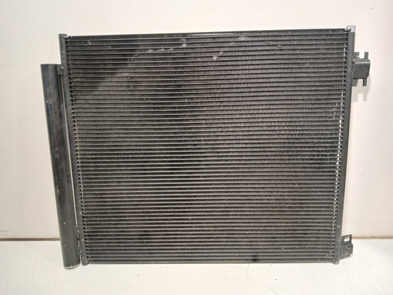 Airco condensor Renault Espace, Onderdelen@venauto.nl, Van der Ven Autorecycling B.V., Ettenseweg 76, 4706 PB Roosendaal, The Netherlands