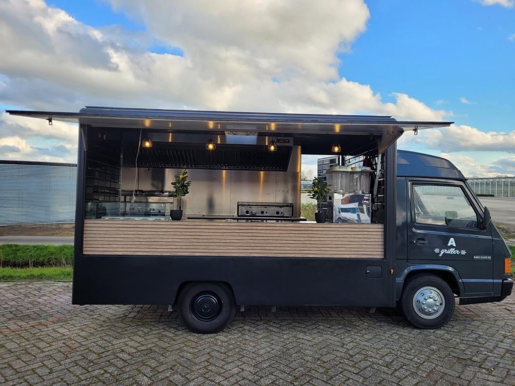 MERCEDES BENZ MB100 BORCO HÖHNS FOODTRUCK 1991, Zakelijke goederen, Stock en Retail | Verkoopwagens, Ophalen