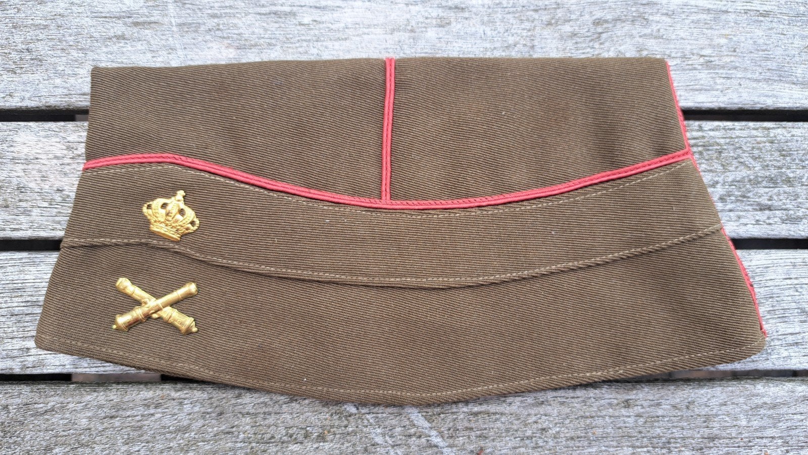 ABBL Bonnêt de police belge artillerie de forteresse 1939, Collections