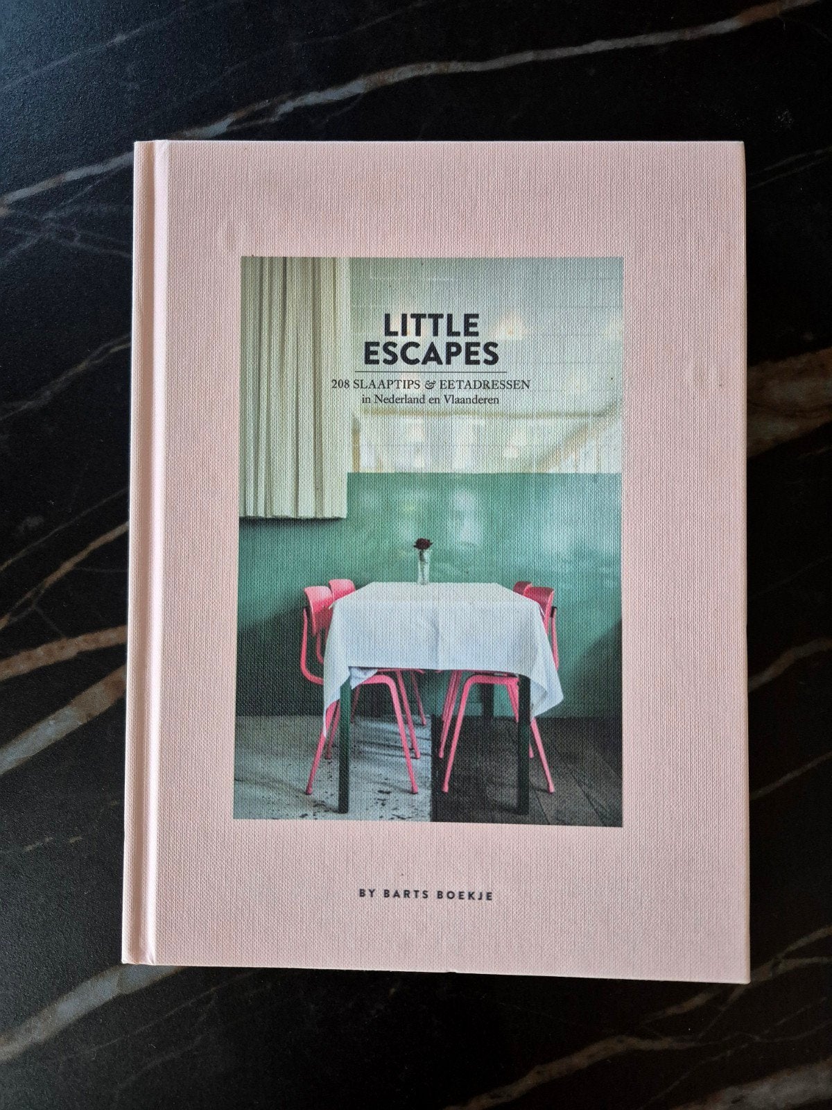 By Barts boekje - Little escapes, Livres, Mode, Neuf, Enlèvement ou Envoi