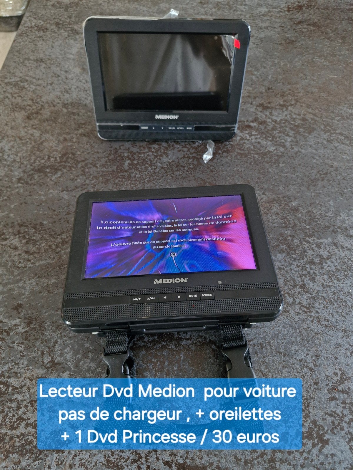 Lecteur dvd pour voiture ( Medion ) + dvd princesse, TV, Hi-fi & Vidéo, Lecteurs DVD, Enlèvement ou Envoi, Lecteur DVD