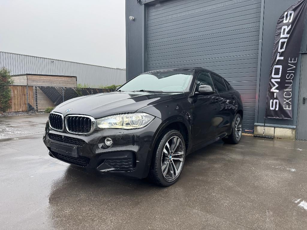 BMW X6 xDrive30d M LED/PANO/360/COMF/FULL/GARANTIE, Automaat, 158 g/km, Zwart, Bedrijf