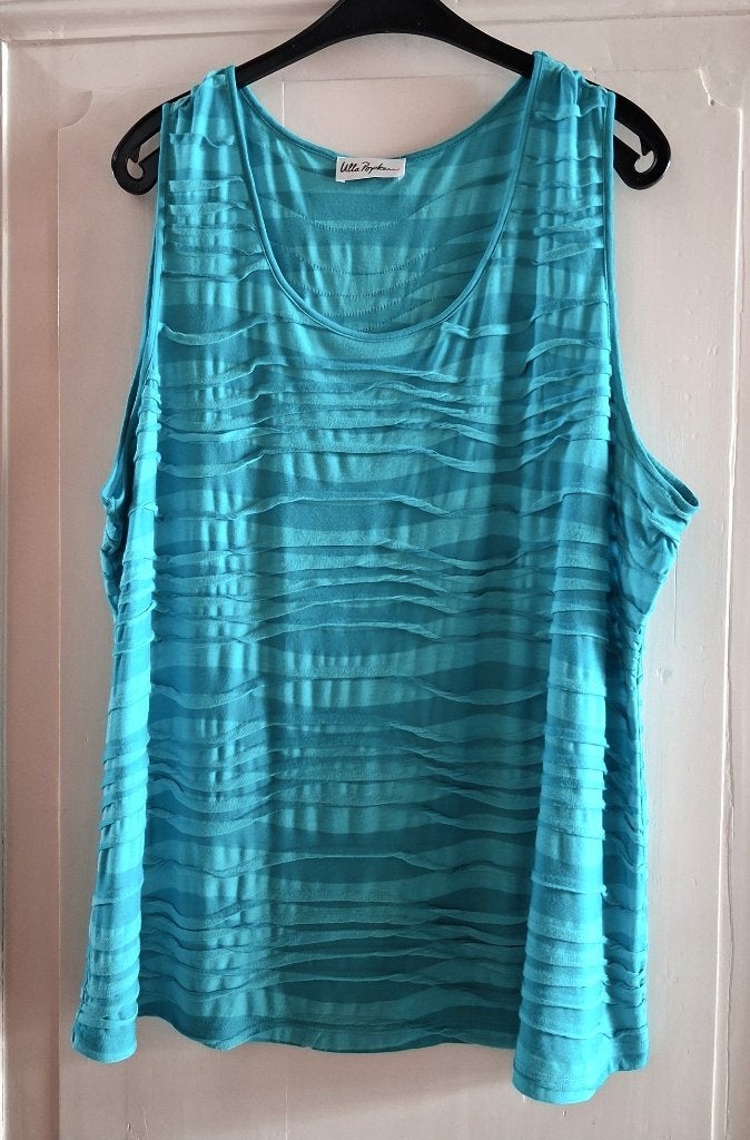 topje + vest met knoopjes Ulla Popken M: 52, Autres couleurs, Ulla Popken, Comme neuf, Enlèvement