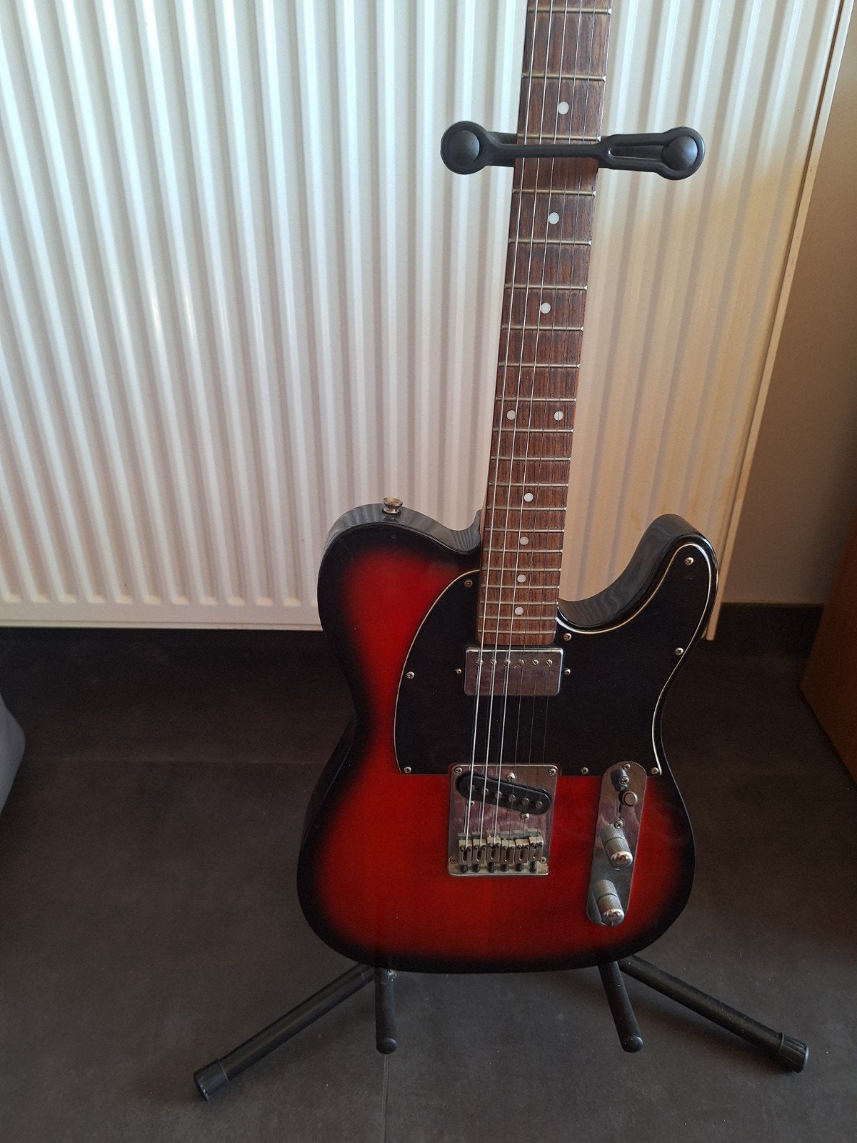 Telecaster Squier de Fender, Musique & Instruments, Instruments à corde | Guitares | Électriques, Enlèvement, Comme neuf, Solid body