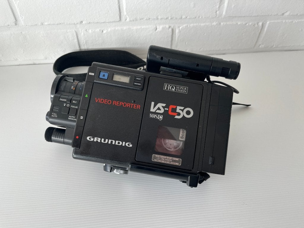 Vintage Grundig VS-C50 videocamera – Video Reporter, Audio, Tv en Foto, Ophalen, VHS-C of SVHS-C, Camera
