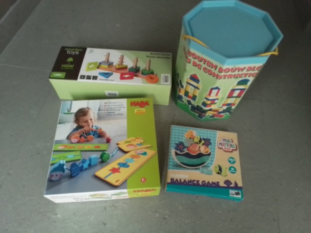 1+ Educatieve houten spellen 4 stuks, Ophalen, Zo goed als nieuw, Bouwen