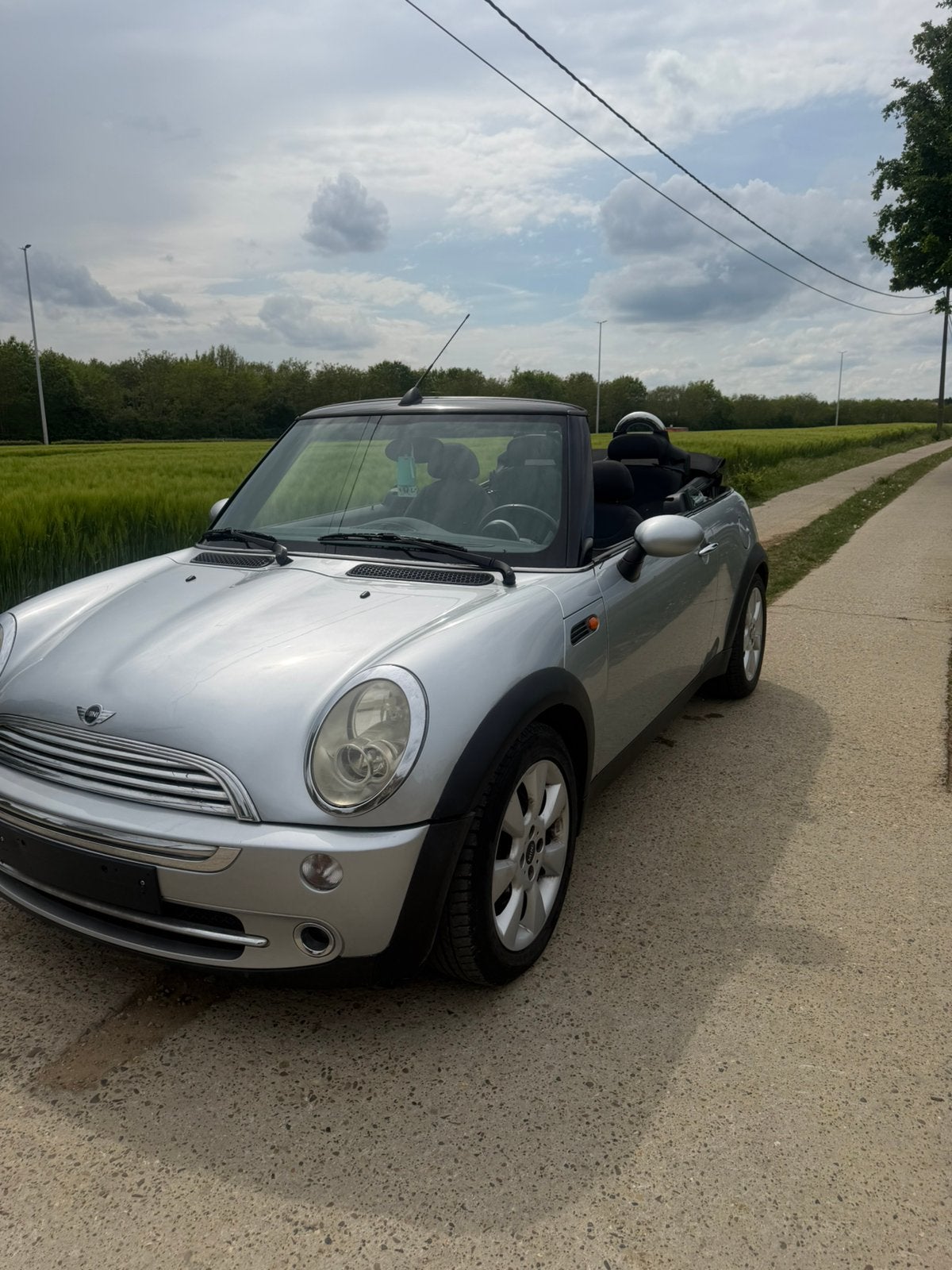MINI Cooper Cabrio1.6 Benzine–Goed Onderhouden–Rijdt Perfect, Auto's, Bluetooth, Cabriolet, Bedrijf, Handgeschakeld