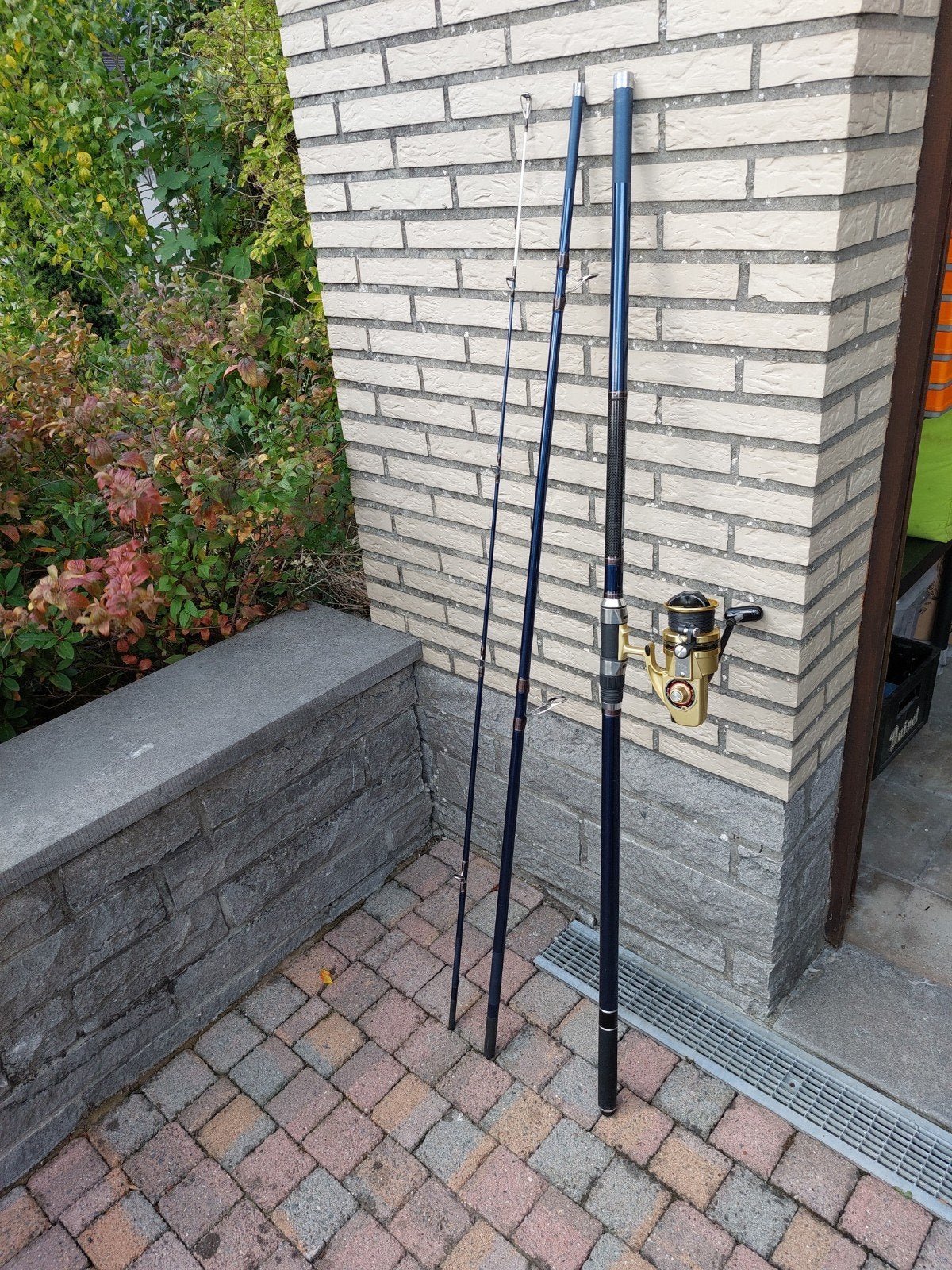 Twee surfcastinghengels van Daiwa met windmolens van Mitchel, Watersport en Boten, Ophalen, Zo goed als nieuw, Complete set