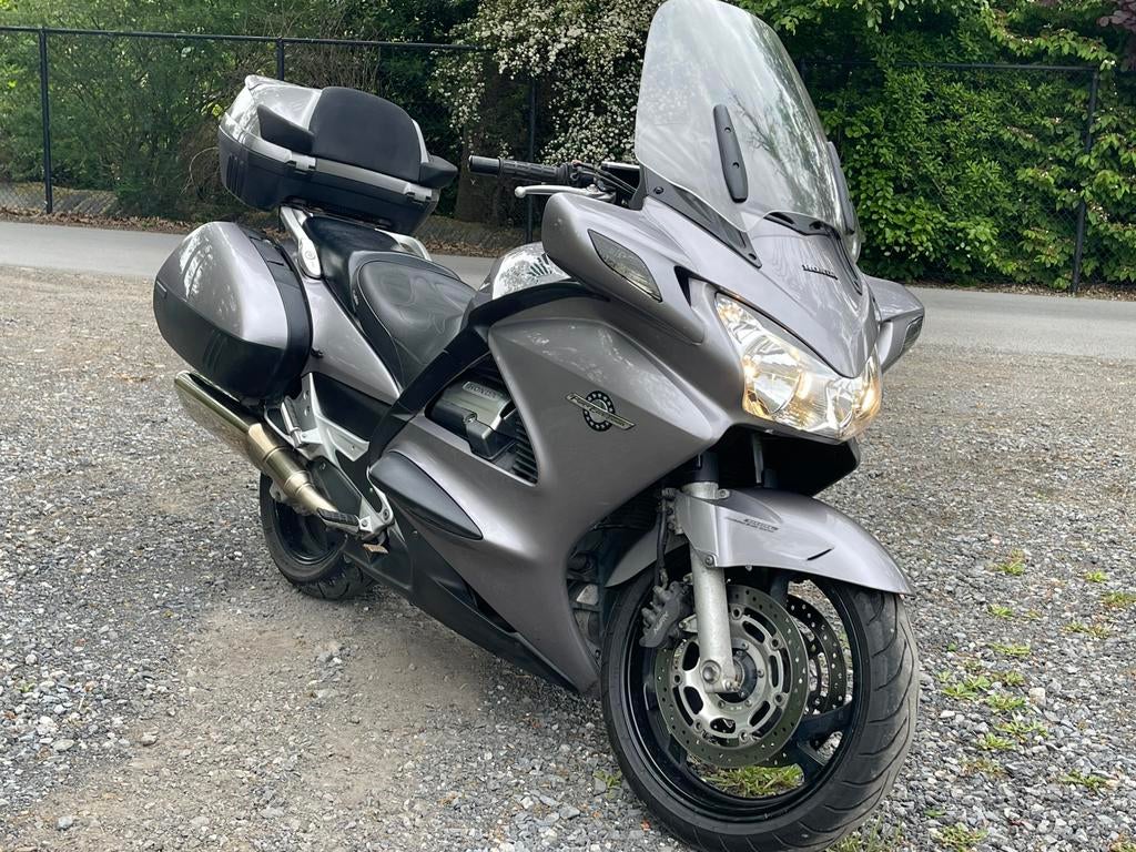 Honda ST1300 Pan European – Zeer goede staat – Rijklaar, Motoren, 4 cilinders, Motorrijbewijs A, Gebruikt, Particulier