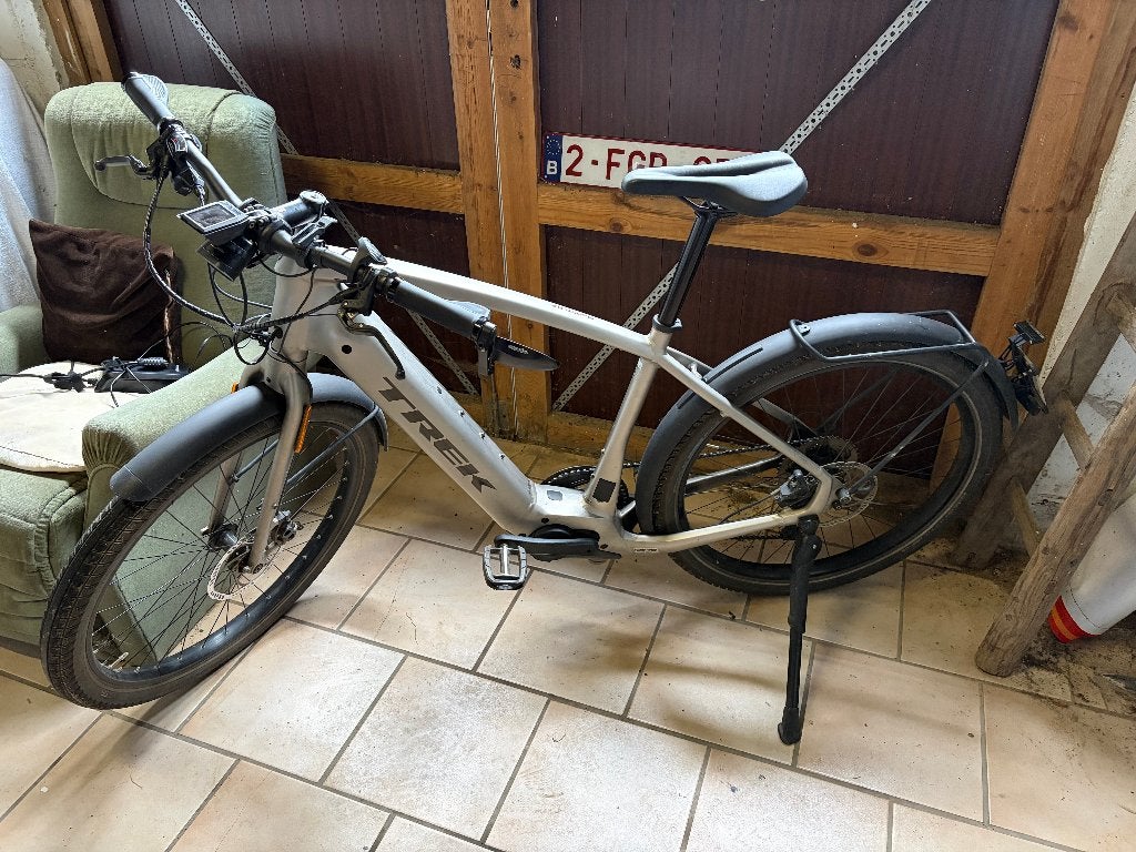 TREK allant 8s, Gebruikt, Versnellingen, 57 tot 61 cm, Schijfrem