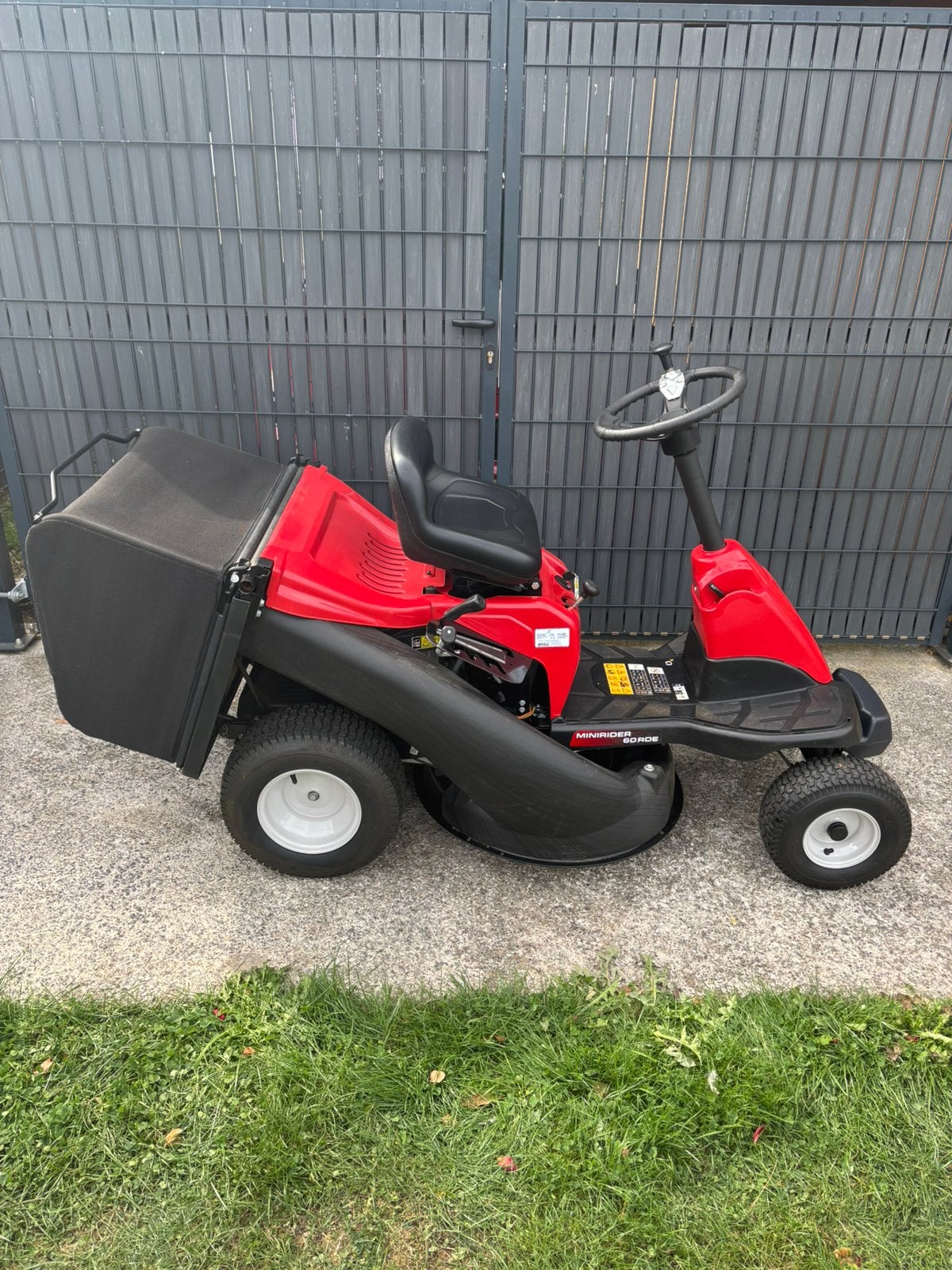 MTD MiniRider 60RDE, Tuin en Terras, Ophalen, Zo goed als nieuw, Elektrische starter, Minder dan 90 cm