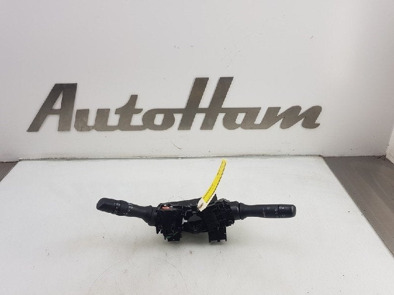 COMBINE COMMODO Peugeot 108 (|B000777880|B000901680|), Utilisé, Peugeot