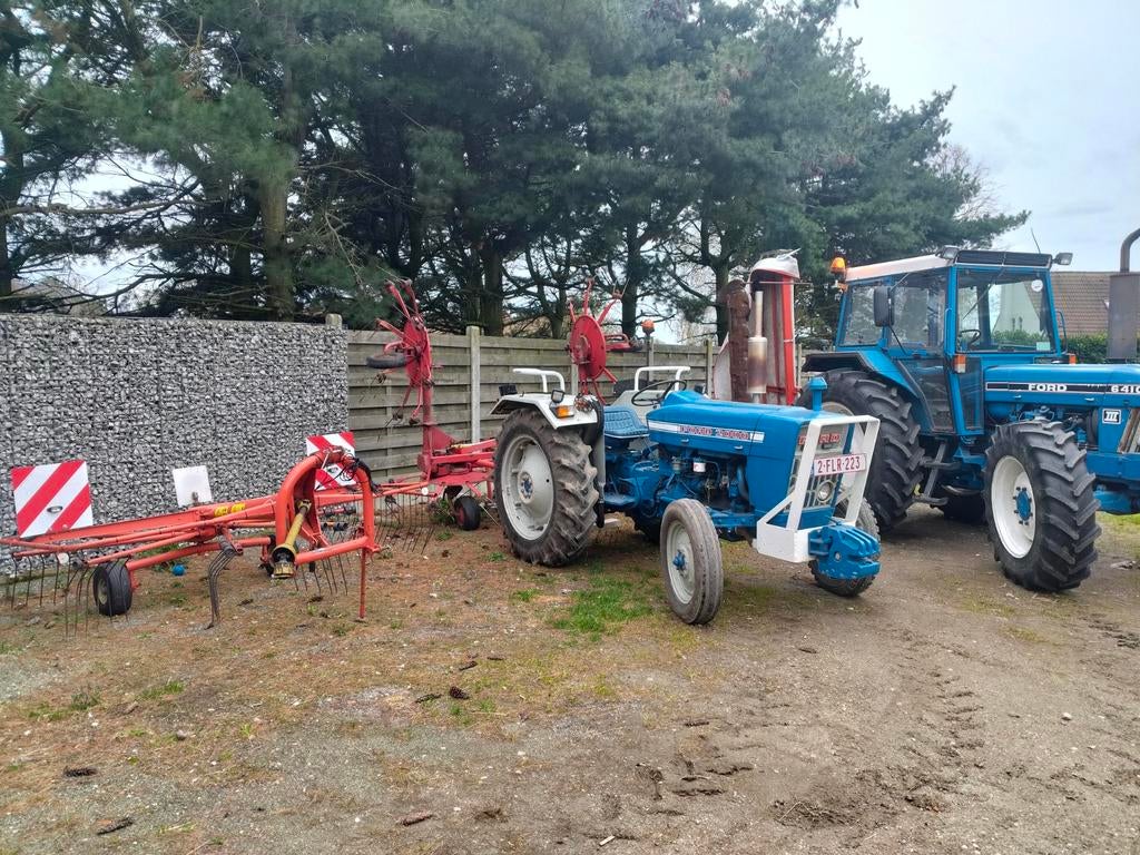 Maaien schudden harken pressen, Zakelijke goederen, Ophalen