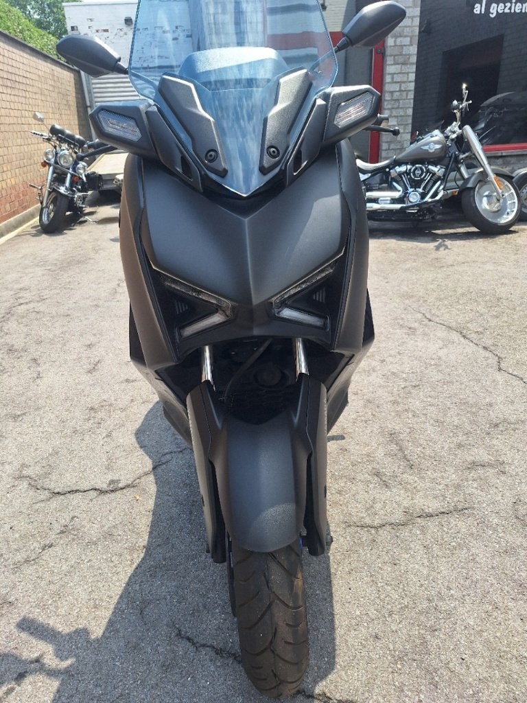 Yamaha X-Max 300 met garantie, Motoren, 300 cc, CommV Motos Raes, Minimaal motorrijbewijs A2, Automaat