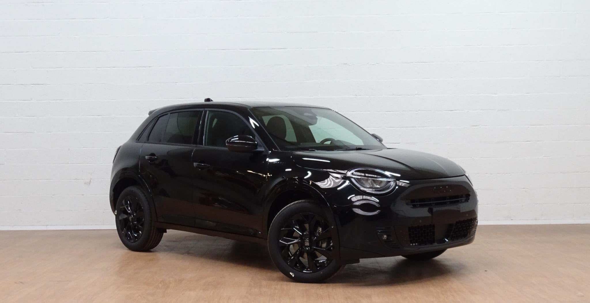 Fiat 600 1.2 Hybrid 145cv DCT Sport, Auto's, Fiat, Stof, 109 g/km, 620 kg, Zwart