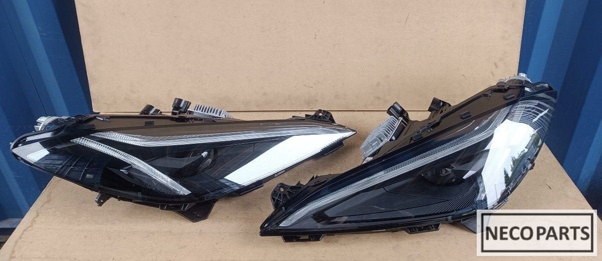 CHEVROLET CORVETTE C8 FULL LED KOPLAMPEN COMPLEET ORIGINEEL, Gebruikt, -, Ophalen of Verzenden, -