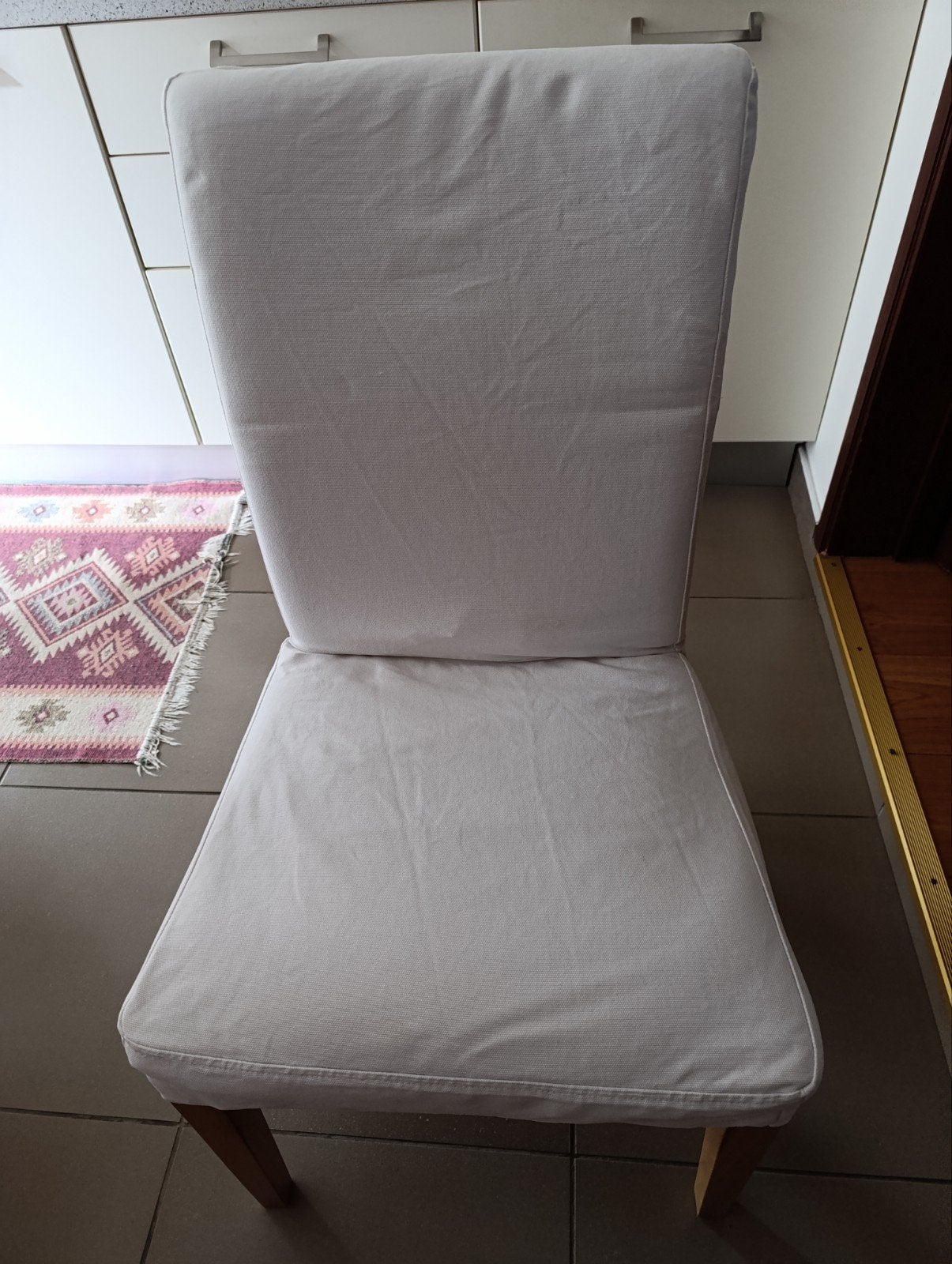 Chaises gratuites, Maison & Meubles, Chaises, Enlèvement, Utilisé, Blanc, Quatre